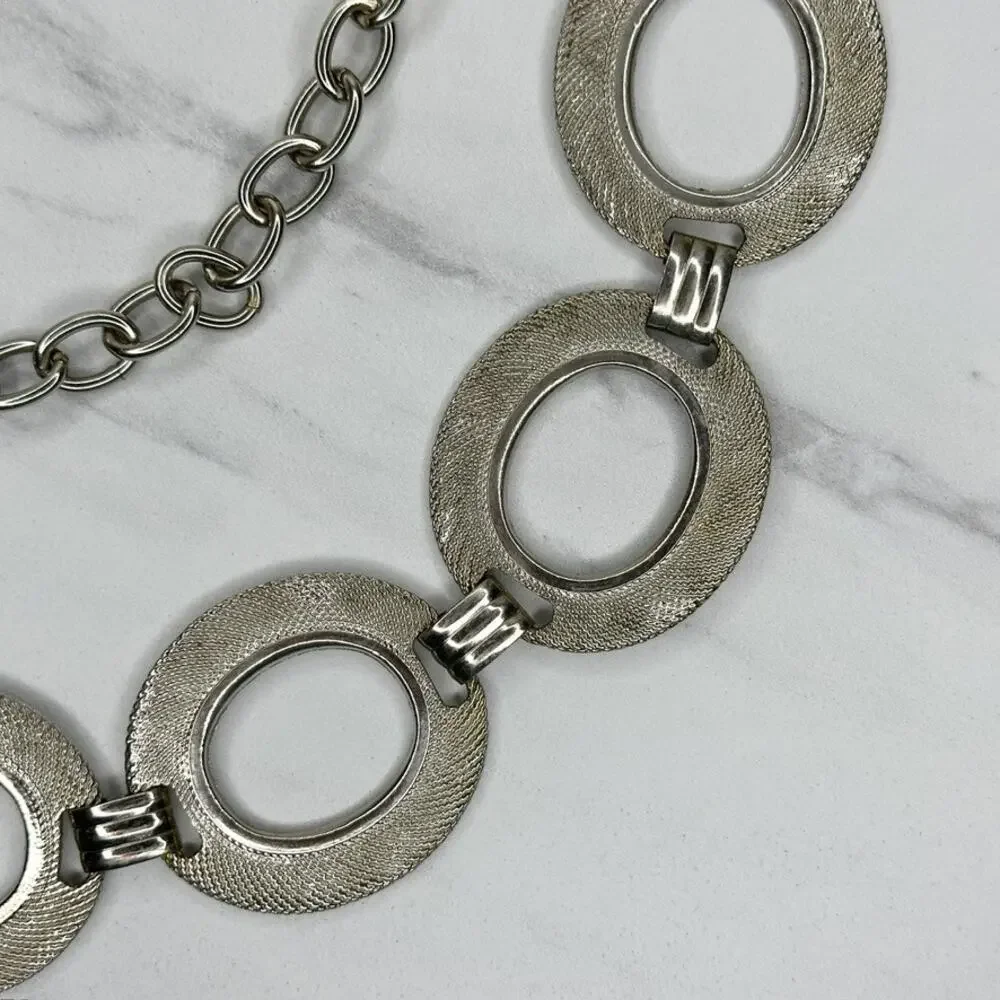 Chunky Textured Silver Tone Chain Belt OS ✨
